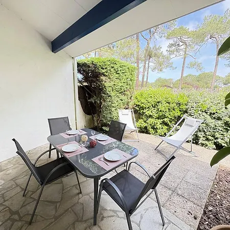 Maison De Plain-pied Avec Wi-fi, Proche - Fr-1-831-10 *