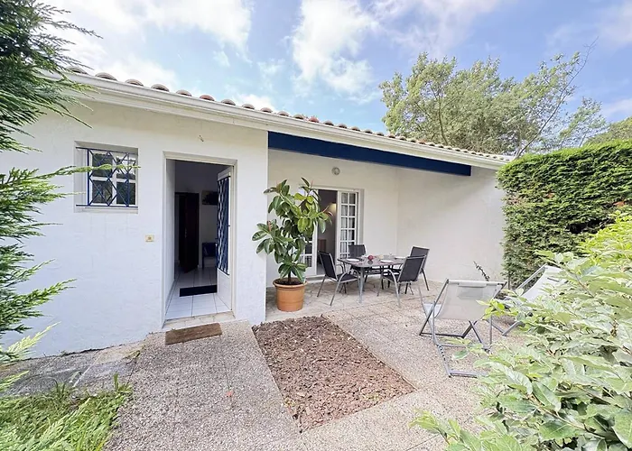 Maison De Plain-pied Avec Wi-fi, Proche - Fr-1-831-10 *